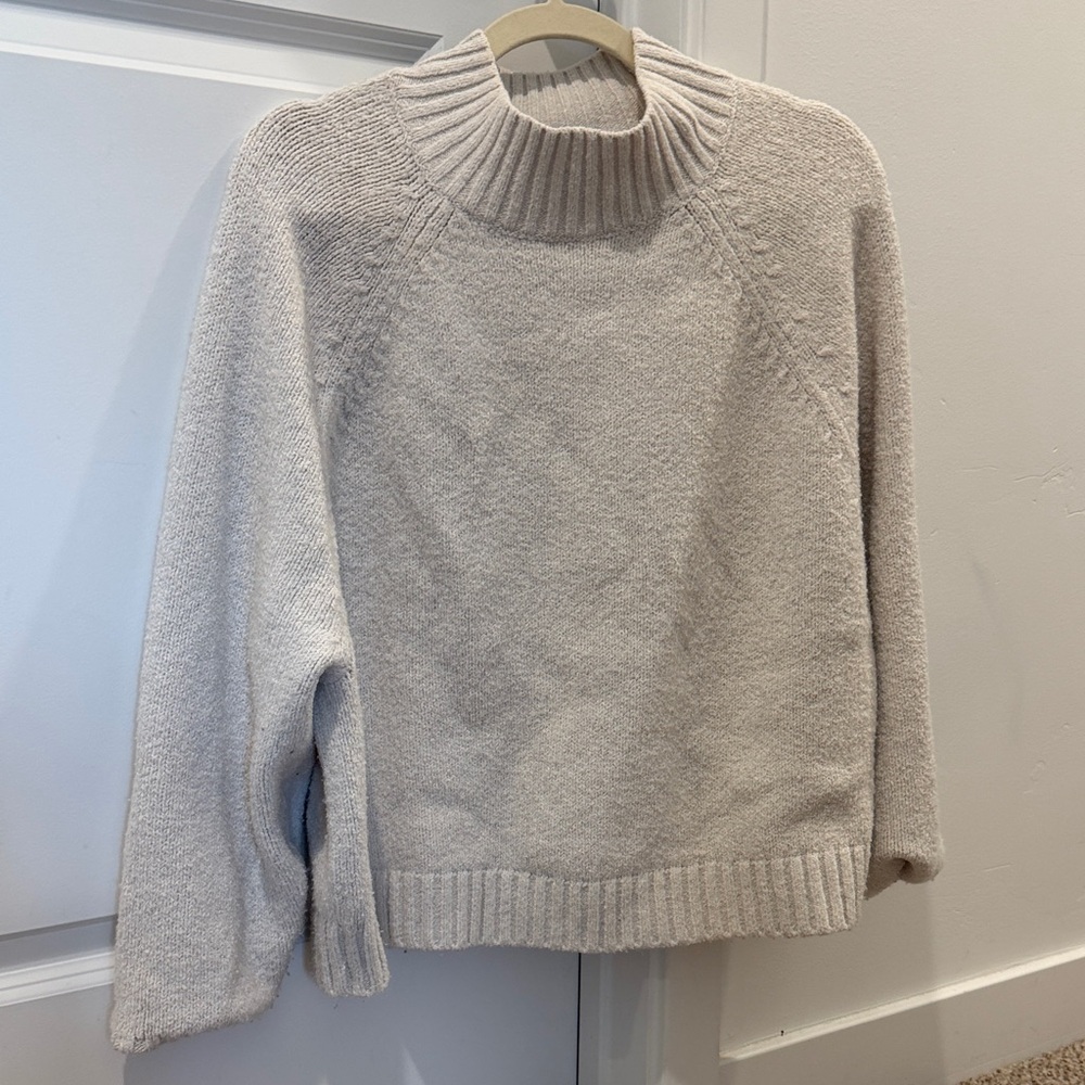 Old Navy Soft Cream Turtleneck Sweater
